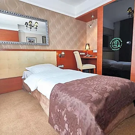 Hotel&spa Kameleon 3*